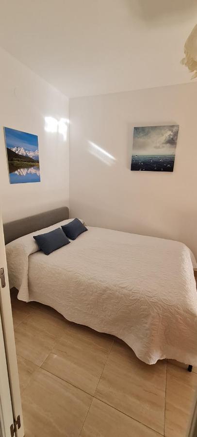 Villa D&D Torrox Exteriör bild