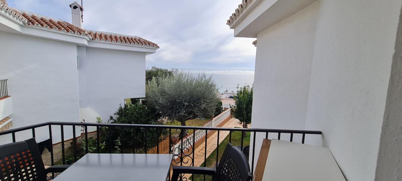 Villa D&D Torrox Exteriör bild